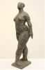 gerry van der velden   staande vrouw  brons x23x16 cm. 3800 00  6 3027